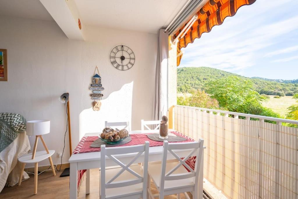 Charmant A 600 M Des Plages Proche Des Commerces Lesclesdenicole Carqueiranne Exterior foto